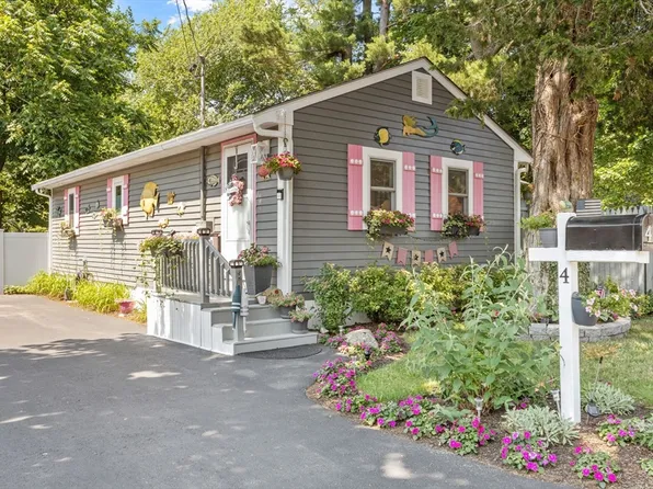 4 Cole St, Kingston, MA 02364