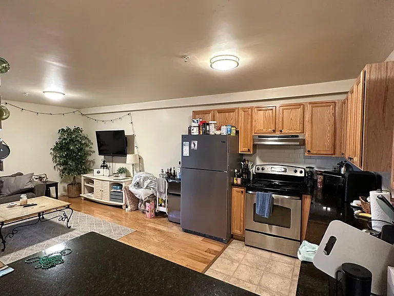 36 Raymond St #36B — Photo 4