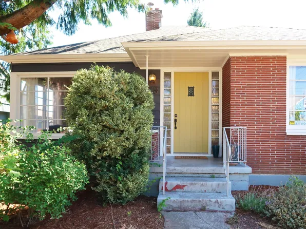 5218 NE 34th Ave #A, Portland, OR 97211