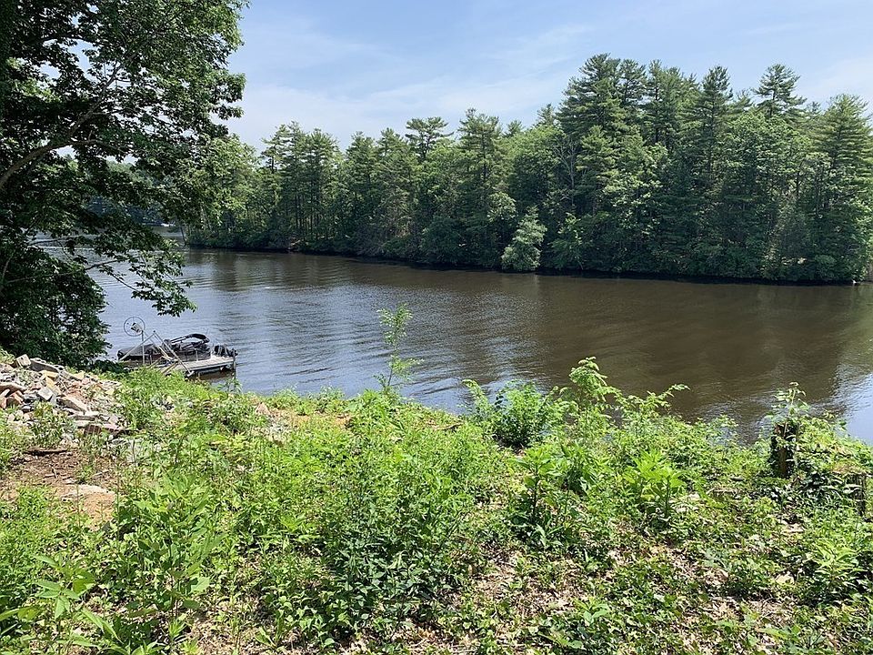 2nd image of 93 Sandy Beach Rd