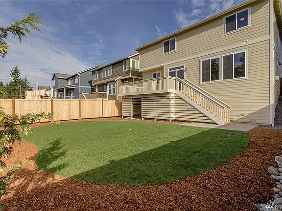 4th image of 4022 23rd St SE