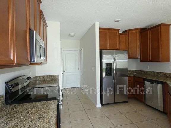 3rd image of 6304 Trent Creek Dr