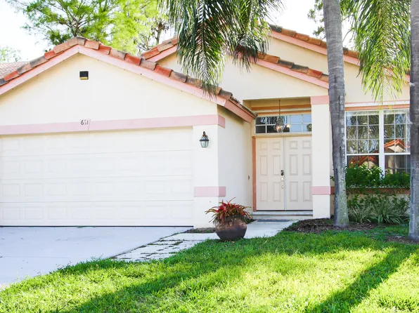 661 Lake Wellington Dr, Wellington, FL 33414