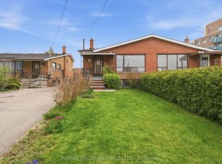 54 Gotham Ct, Toronto, ON M6M 2N8