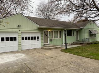 2746 11th St, Cuyahoga Falls, OH 44221