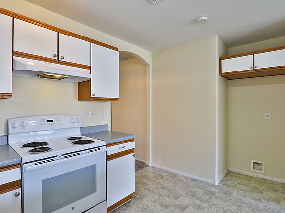 5th image of 40220 N Costa Del Sol Dr