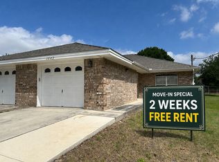 1642 W County Line Rd, New Braunfels, TX 78130