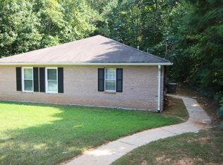 716 Jackson Park Ln, Suwanee, GA 30024