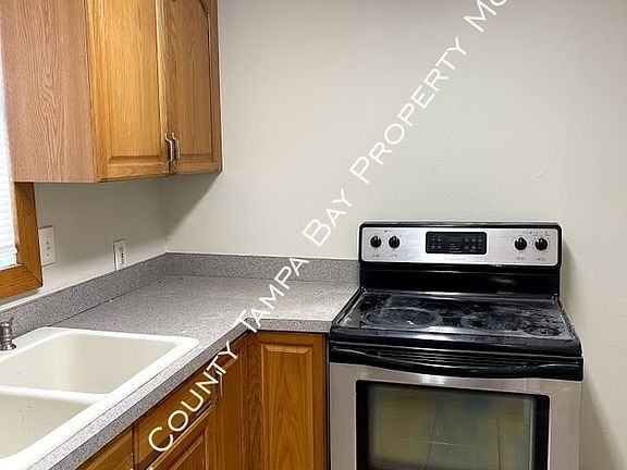 2nd image of 5528 29th St N