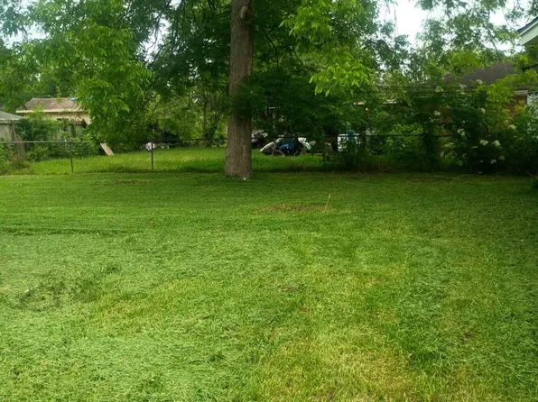 4602 Farmer St, Houston, TX 77020
