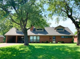 815 S Alves St, Henderson, KY 42420