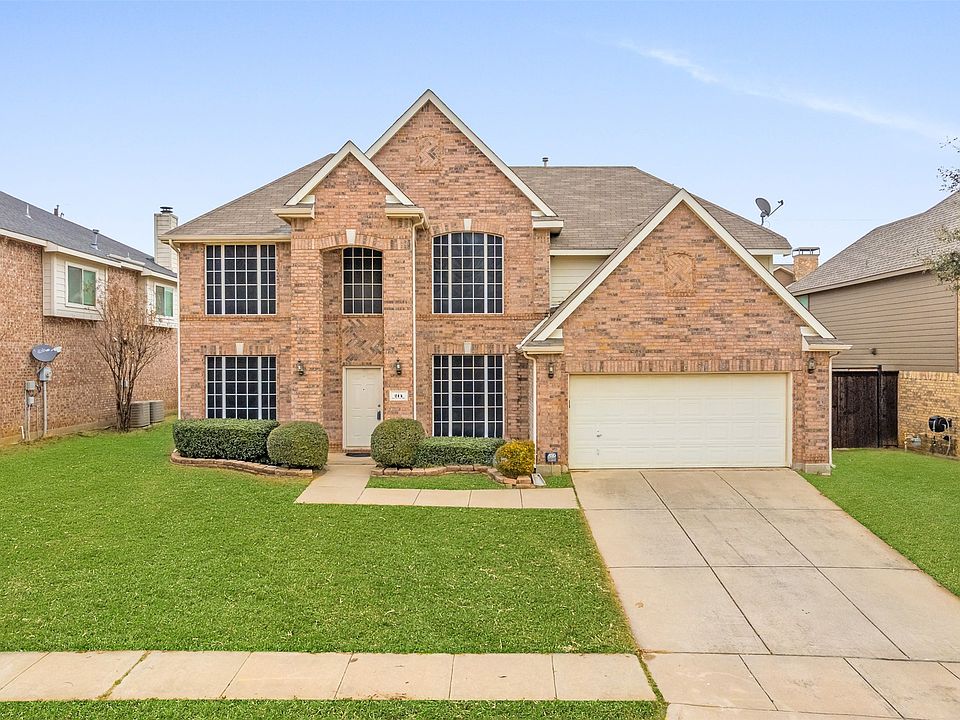 1st image of 214 Forestview Rd