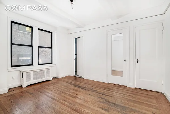 Rented by Compass | media 12