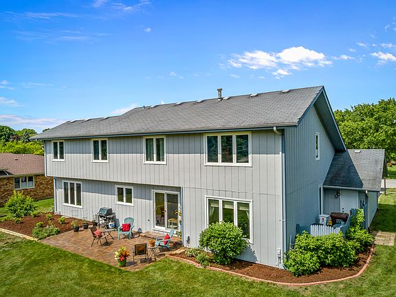 5th image of 635 Vail Dr