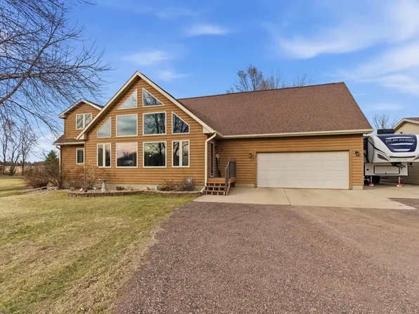 46494 Country Ln, Hartford, SD 57033