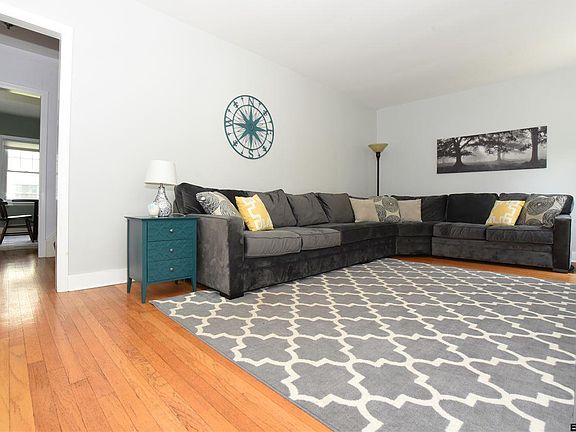 4th image of 75 Hyde Blvd