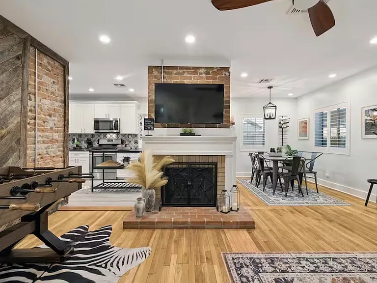 928 E Whitton Ave — Photo 13