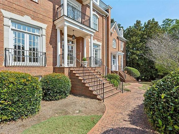 3rd image of 3005 Ranch Rd SE