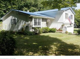 178 Anson St, Farmington, ME 04938