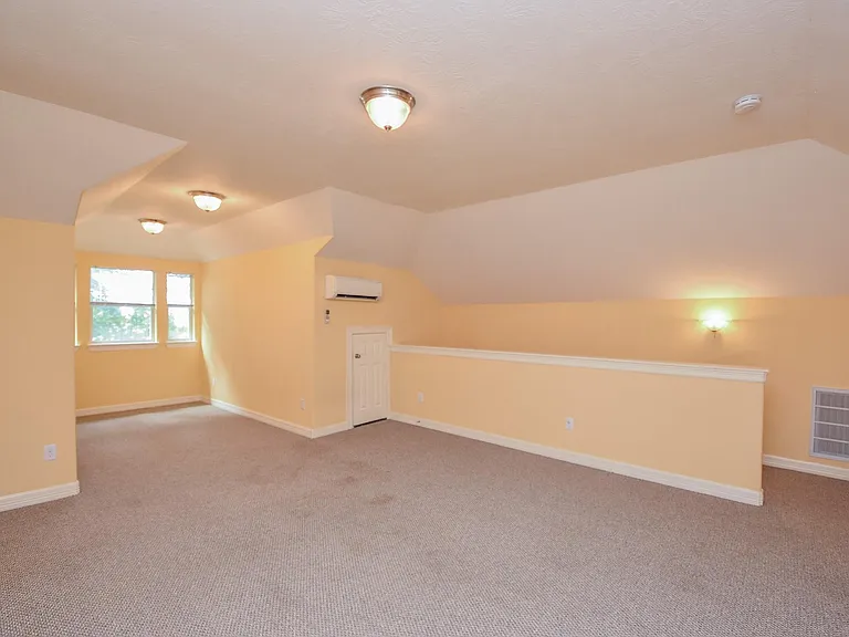 25203 Oak Villa Dr — Photo 27
