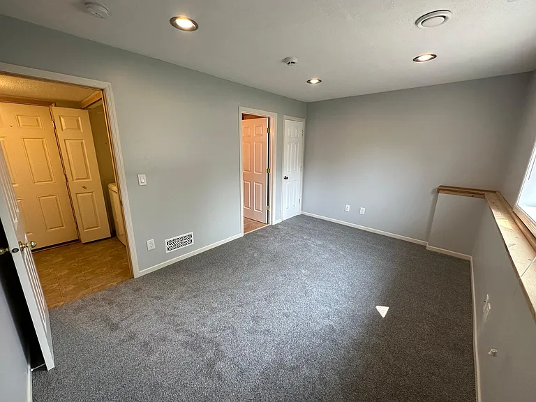 15830 Frisian Ln — Photo 21
