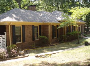 818 Atkinson Dr, Dalton, GA 30720