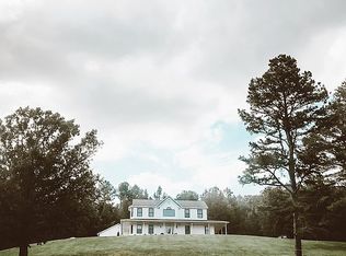 5102 Madison St, Huntsville, AR 72740