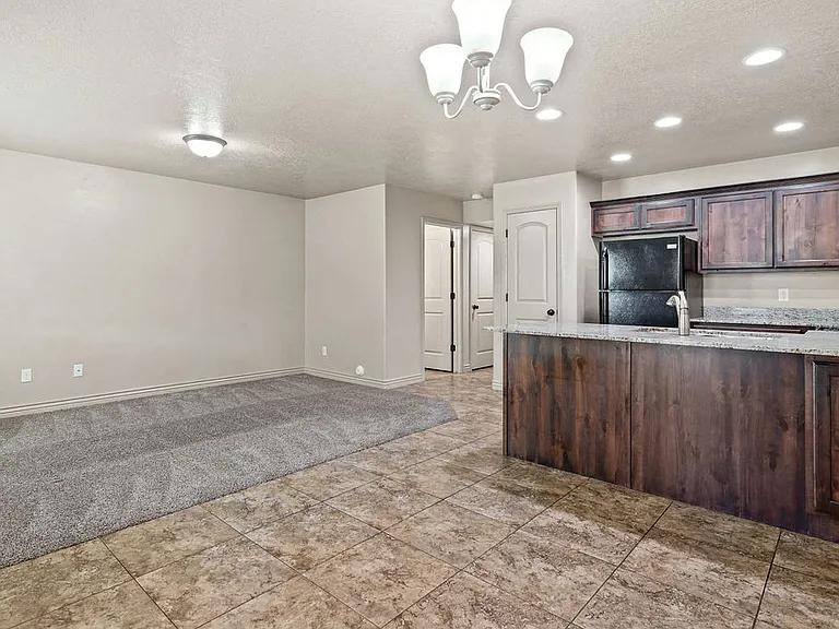 Angels Landing Townhomes — Photo 5