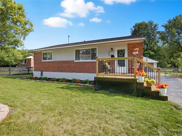 1742 Eric Dr, Dayton, OH 45414