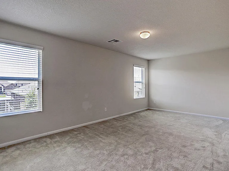 9960 Hyacinth Way — Photo 11
