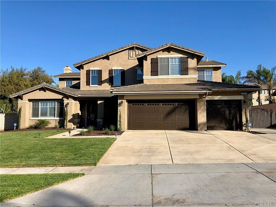1st image of 3381 Horizon St