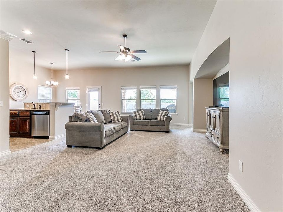 1st image of 16436 Drywater Dr
