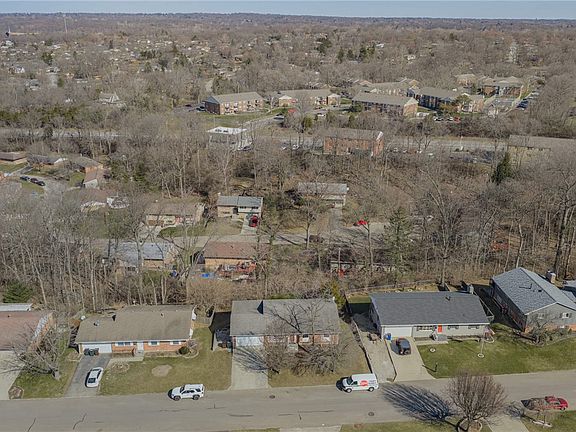 2nd image of 6300 Carnation Rd