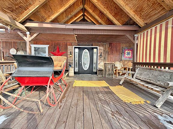 5th image of 35 McIntyre Rd