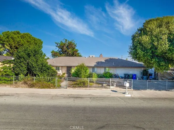 18680 Grove Pl, Bloomington, CA 92316