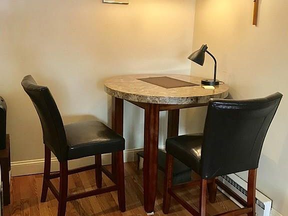 4th image of 9 Royal Crest Dr APT 8