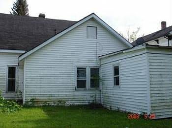 5th image of 204 E Church St