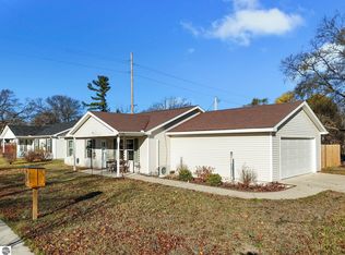811 Centre St, Traverse City, MI 49686