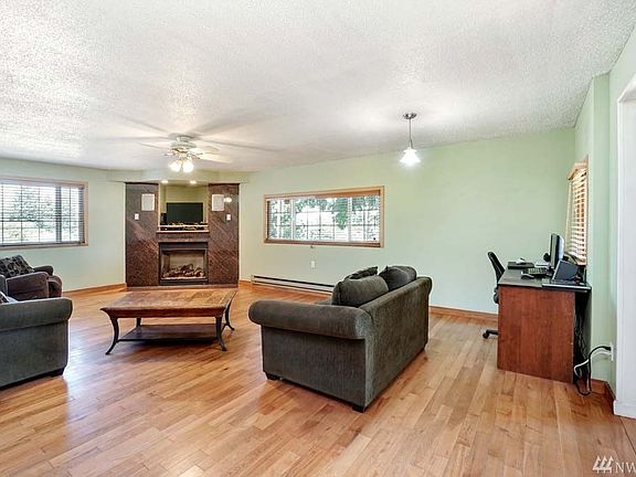 5th image of 5118 E K St