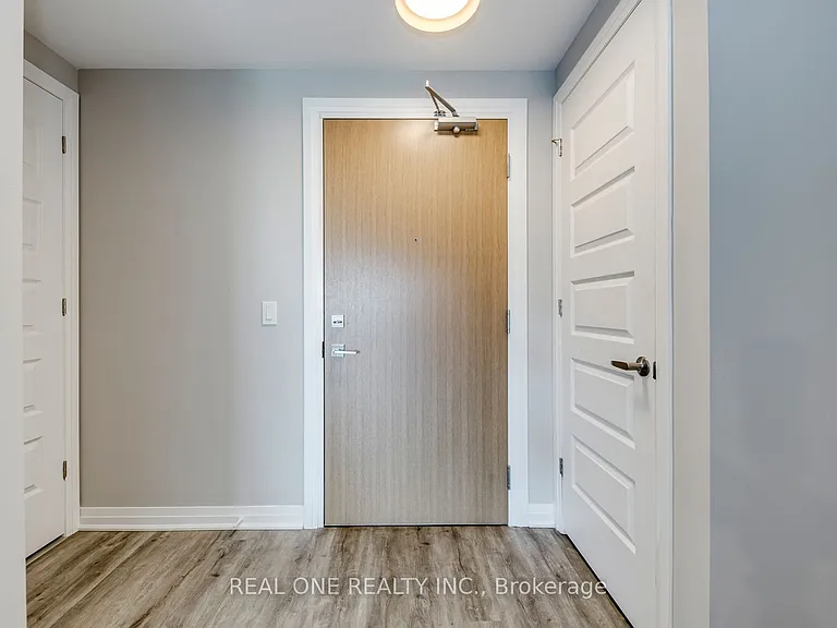 128 Grovewood Cmn #533 — Photo 10