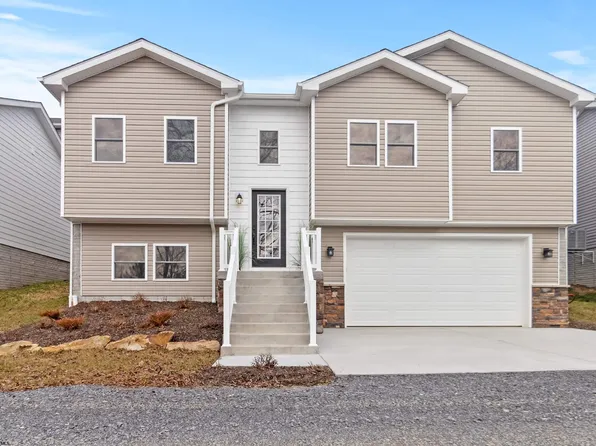 206 Josephine Dr, Morgantown, WV 26508