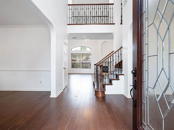 5th image of 15119 Shady Gate Ct
