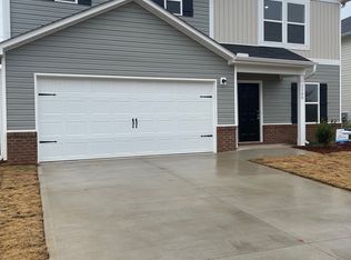 1109 Grassy Field Ct, Greer, SC 29651