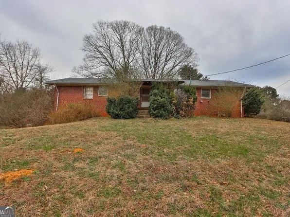3547 Dover Rd, Gainesville, GA 30507