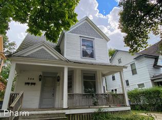 306 Hollister Ave SE APT 1, Grand Rapids, MI 49506