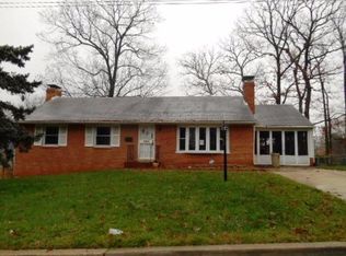 7306 Lois Ln, Lanham, MD 20706
