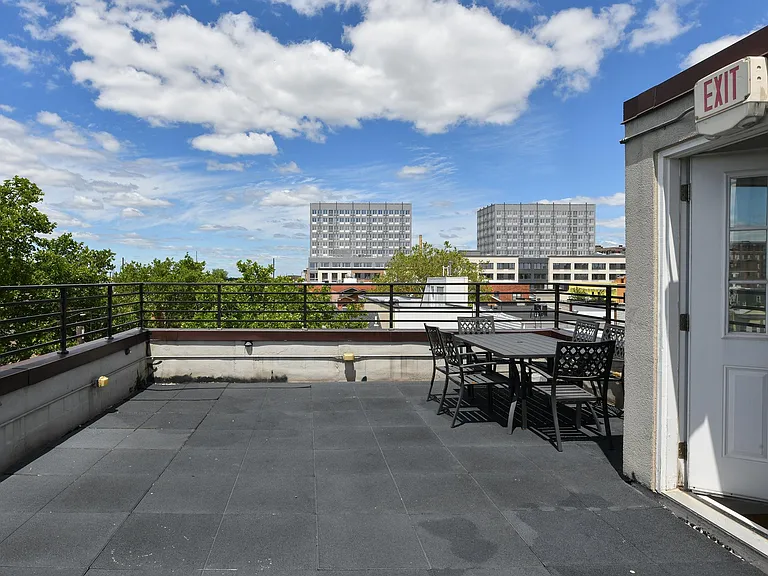 58 Giles Ave #3 — Photo 22