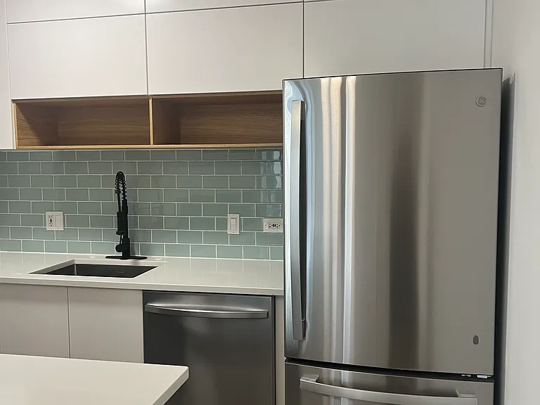 630 N State St #1901 — Photo 11
