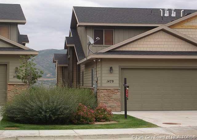 1st image of 1479 Stillwater Dr #15