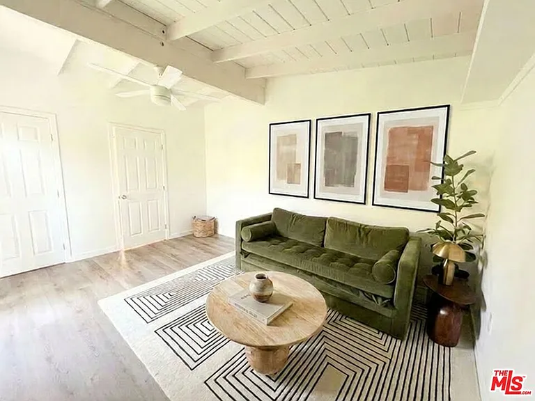 12913 Gilmore Ave — Photo 30